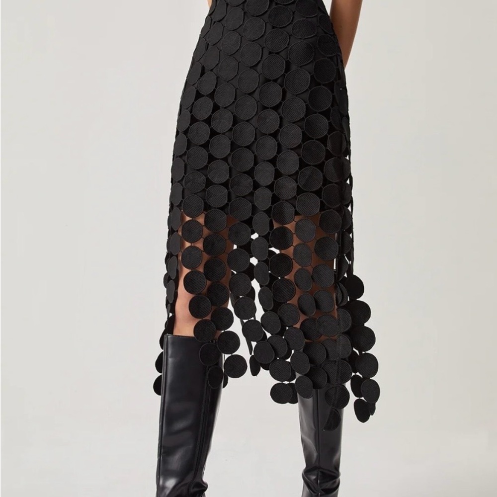 Elegant Black Circle Cutout Skirt